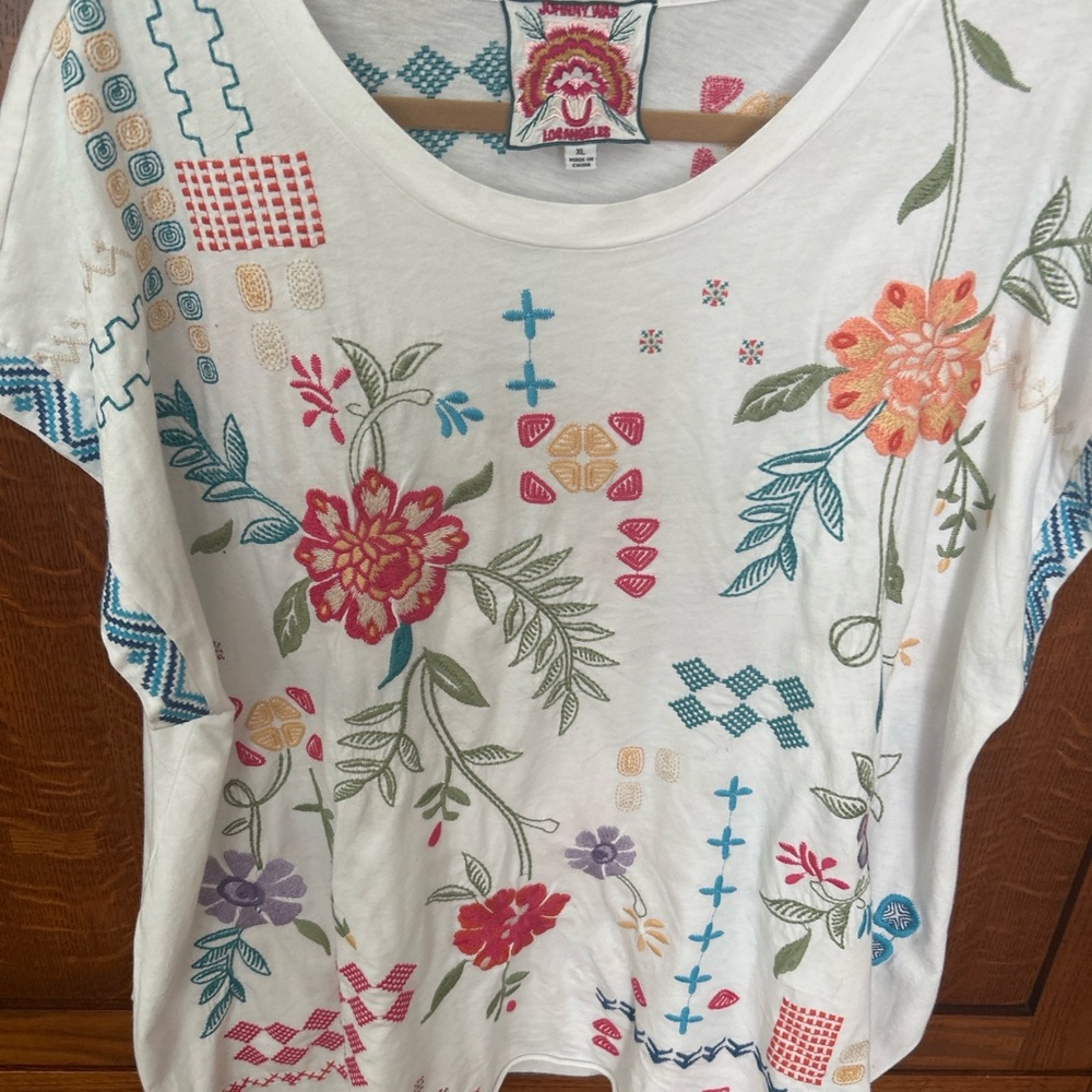 Johnny Was White Short Sleeve Tee with Multicolor Floral Embroidery